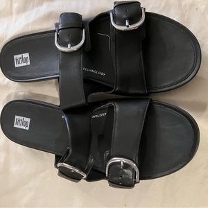 Brand new Black 2 strap Fitflop sandals